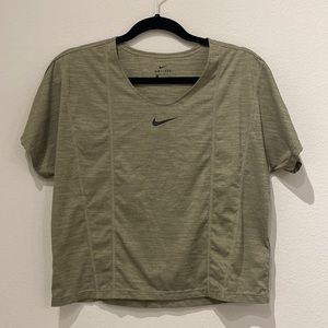 Nike Dri-Fit Crop Top- S